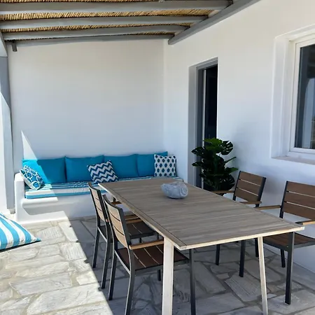 Agyra House וילה