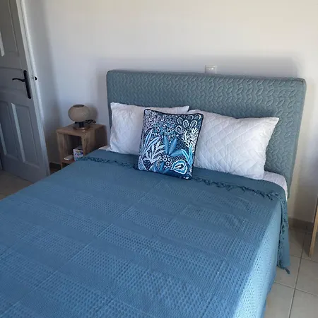 וילה Agyra House