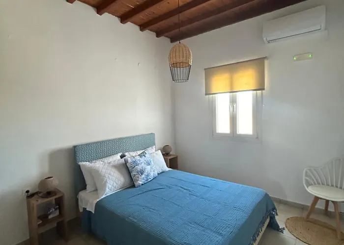 Agyra House Super Paradise Beach (Mykonos)