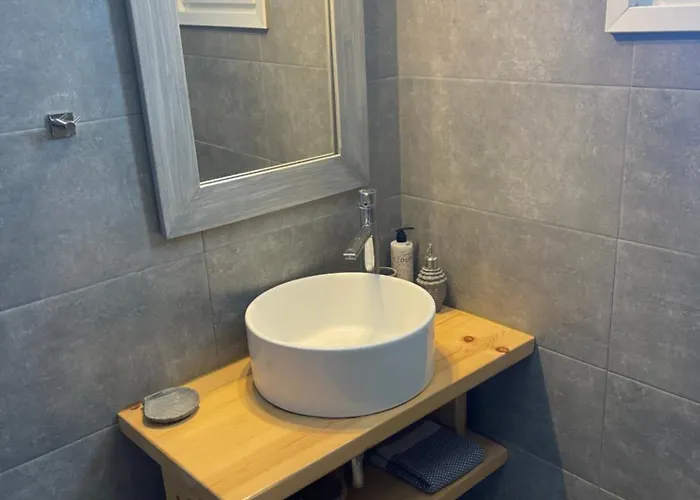 Agyra House וילה