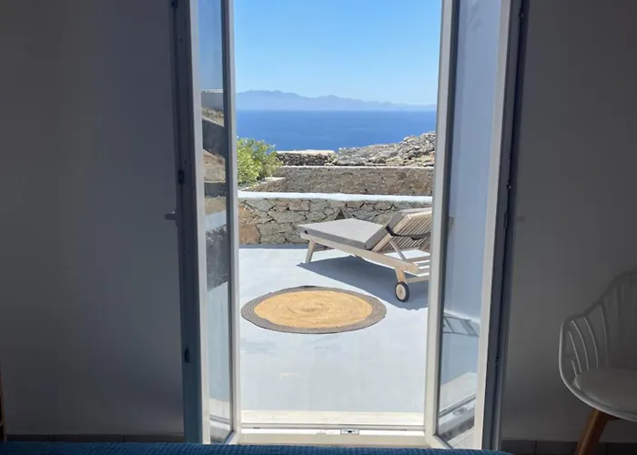 וילה Agyra House